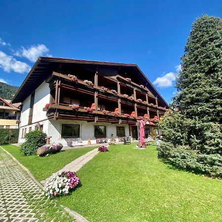 Hotel Garni Living San Candido Exterior photo